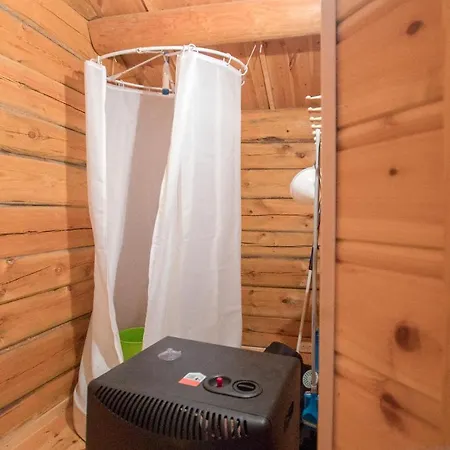 Semesterbostad Lovely In With Kitchenette